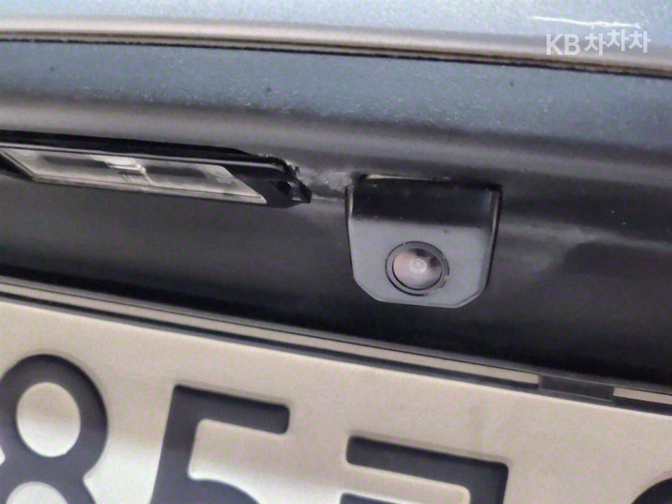 2012 - kia pride
