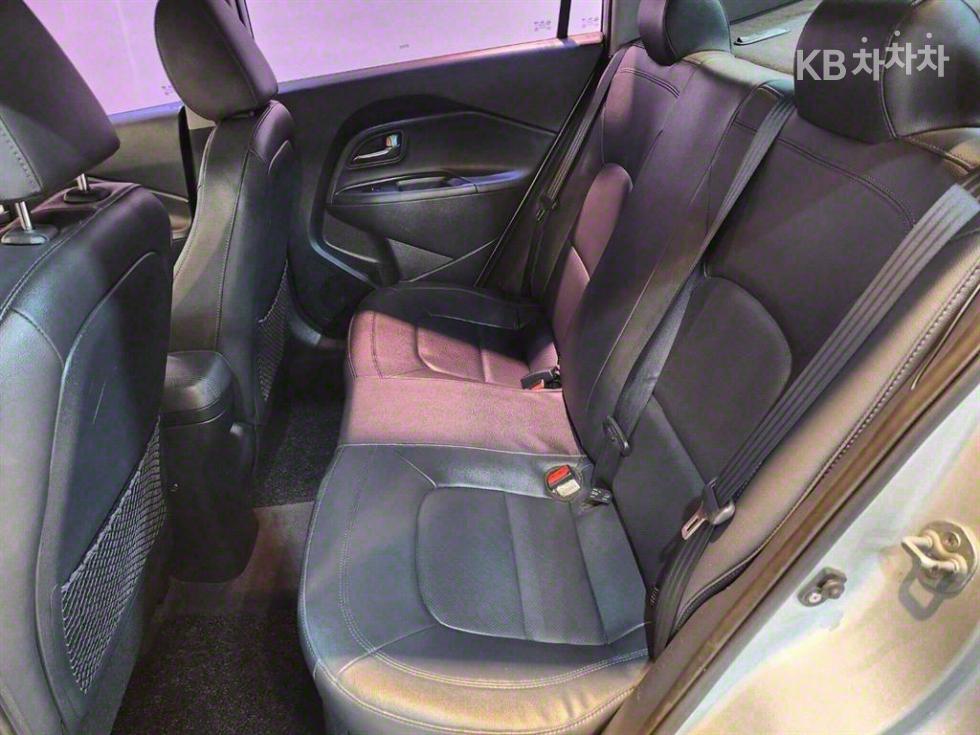 2012 - kia pride