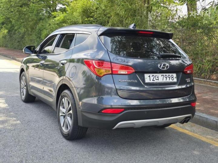 Hyundai Santa Fe DM R2.2 4WD PREMIUM 7