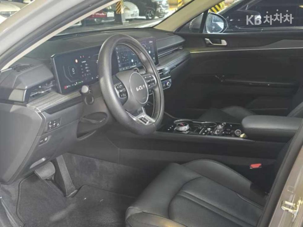2024 - kia k5