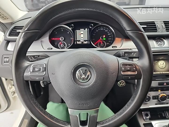 Volkswagen CC 2.0 TDI BlueMotion 10