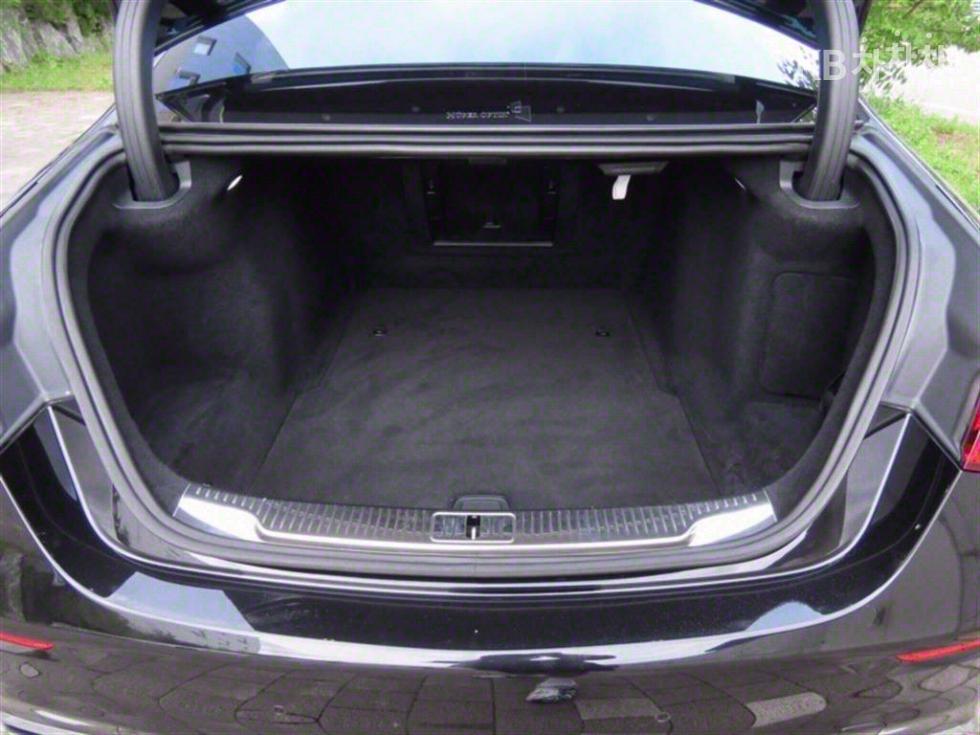Mercedes-Benz S-klasse — miniaturë 17