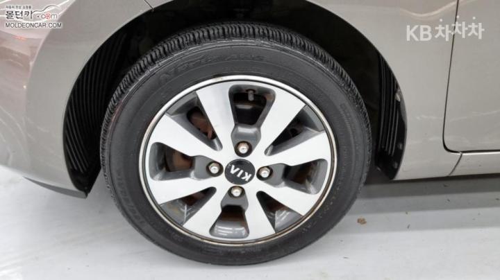 Kia Morning Deluxe Special Bi-Fuel 7