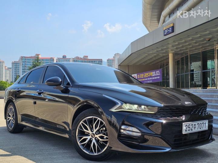 Kia K5 2.0 Gasoline Prestige - фото 4