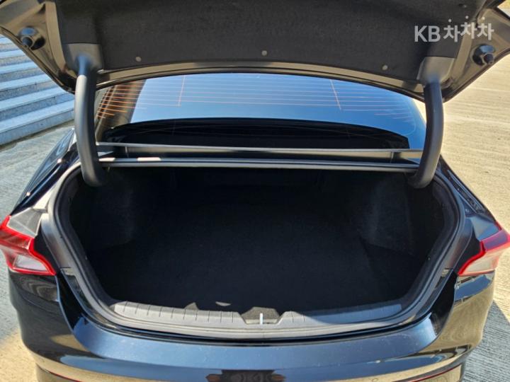 Kia K5 2.0 Gasoline Prestige - фото 6