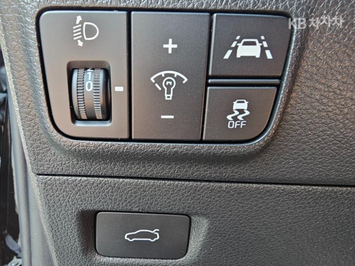 Kia K5 2.0 Gasoline Prestige - фото 12