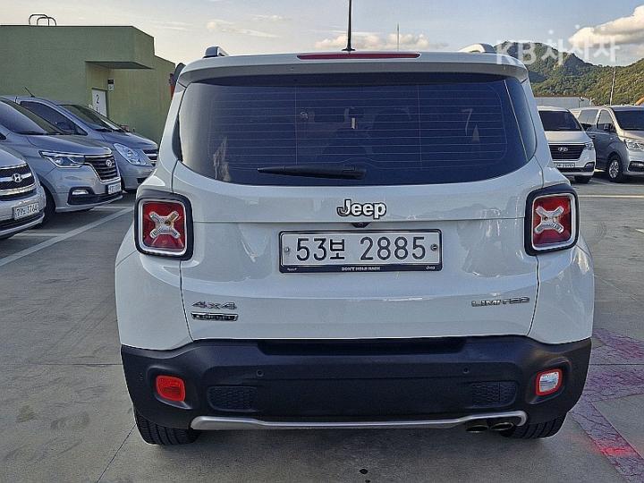 Jeep Renegade 2.0 Limited AWD Base Type 5