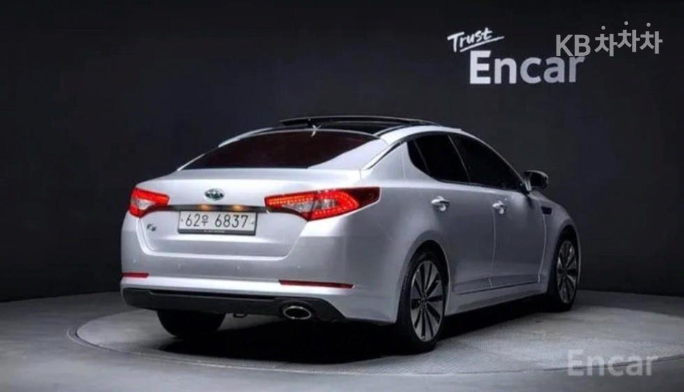 2012 - kia k5
