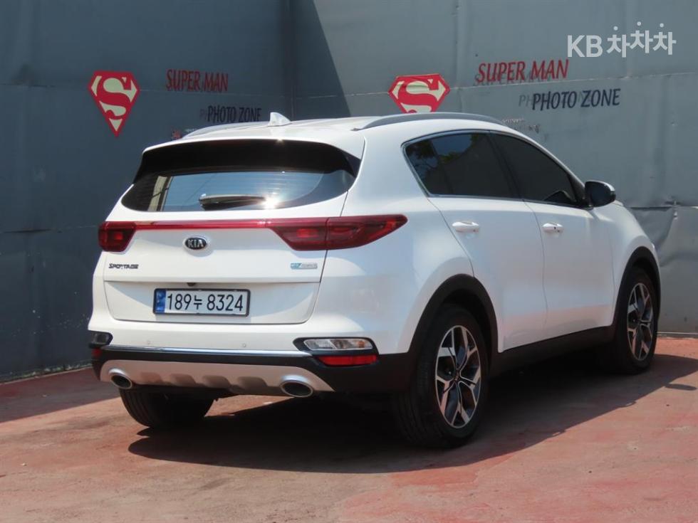 2020 - kia sportage