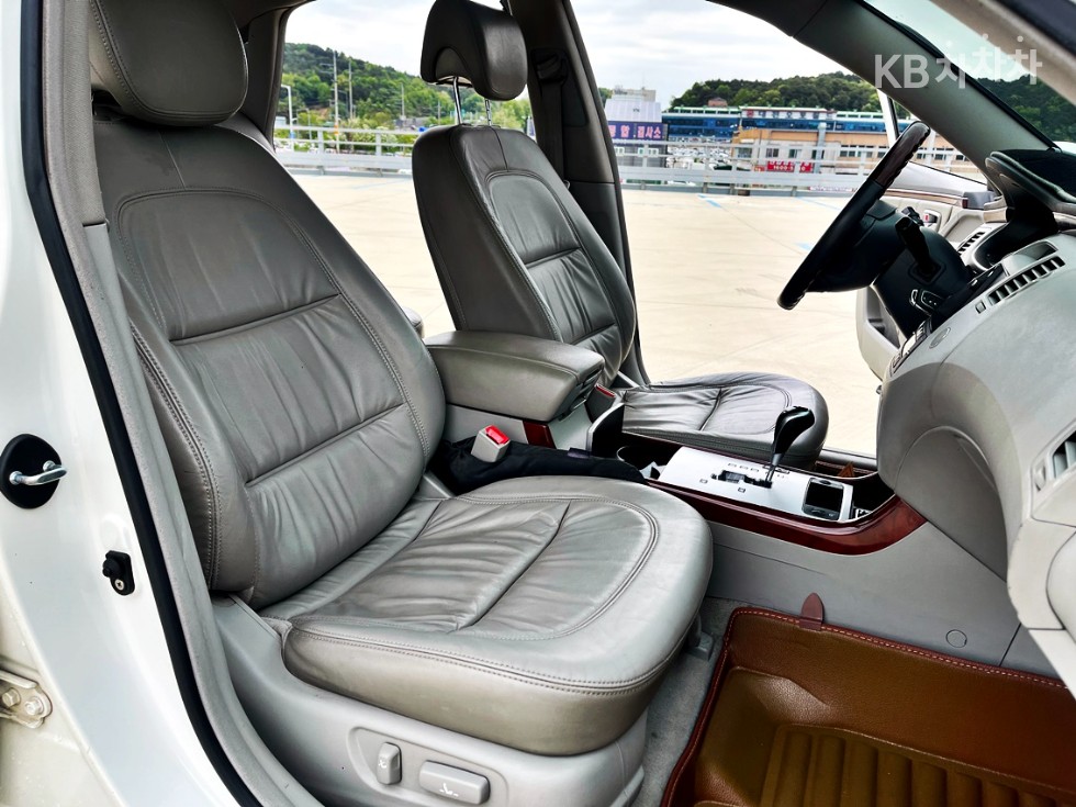 Hyundai Grandeur — miniaturë 9