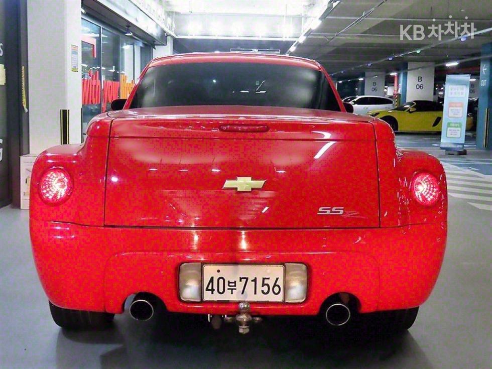 2008 Chevrolet SSR photo