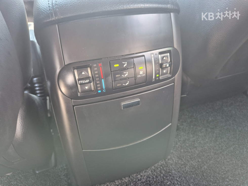2010 - kia mohave