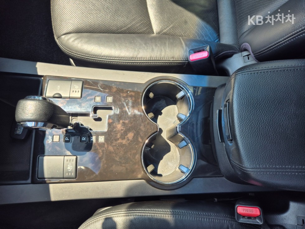 2010 - kia mohave