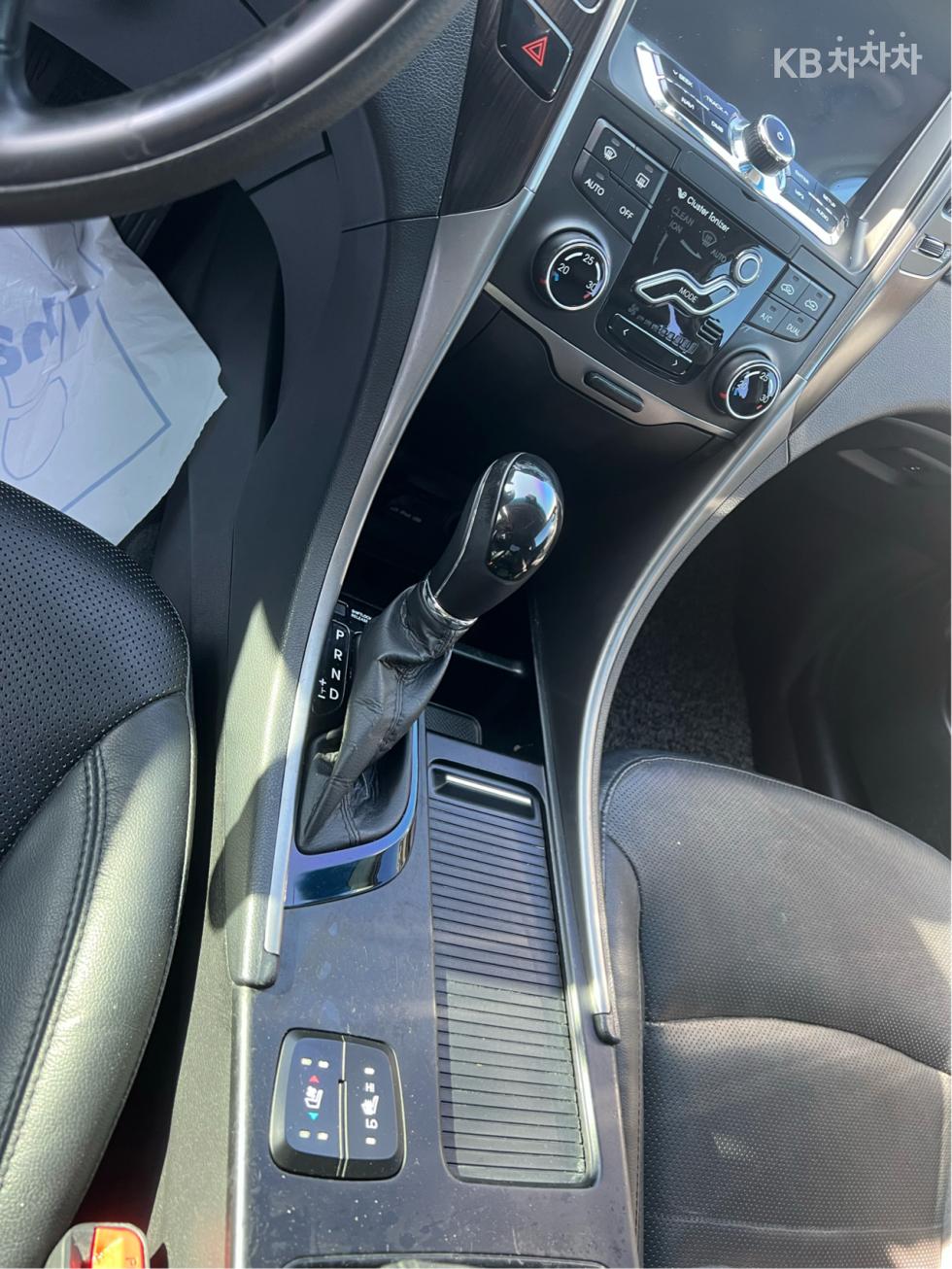 Hyundai Sonata — miniaturë 17
