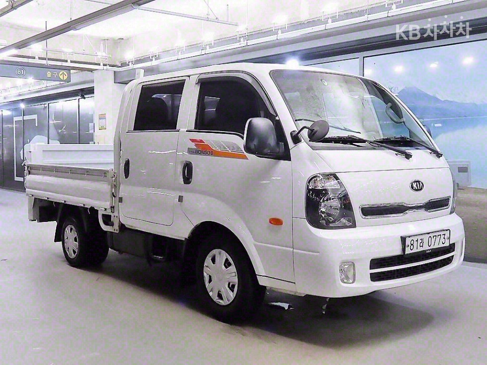 2017 - kia bongo iii