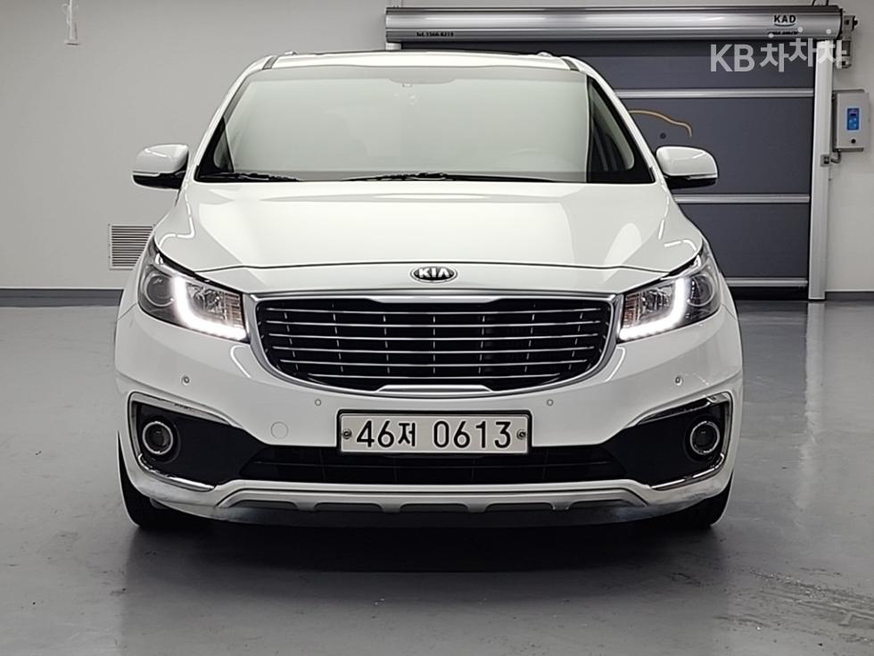 2017 - kia carnival