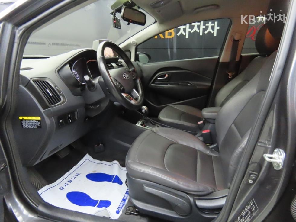 2014 - kia pride