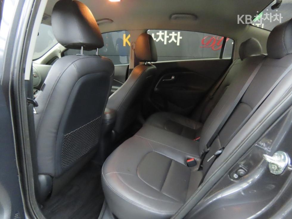 2014 - kia pride