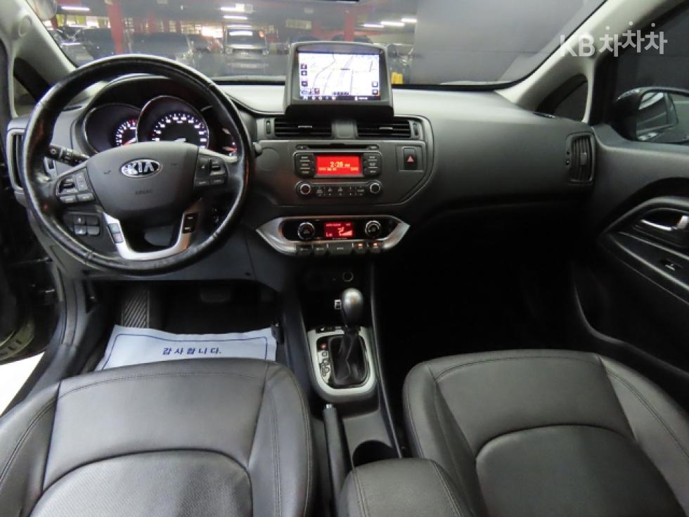 2014 - kia pride