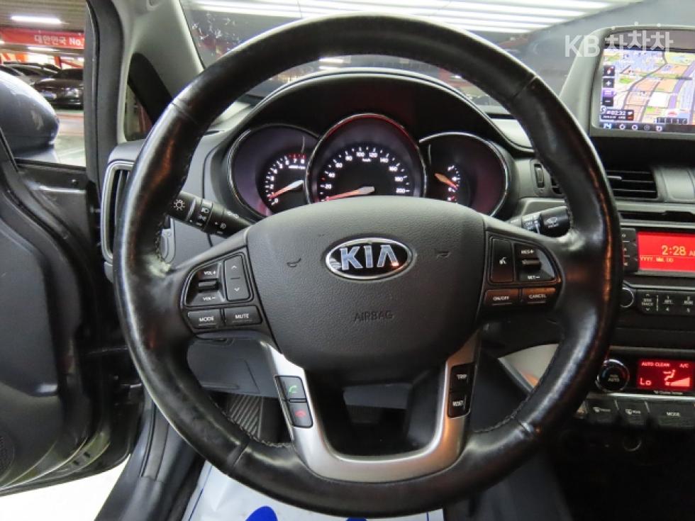 2014 - kia pride