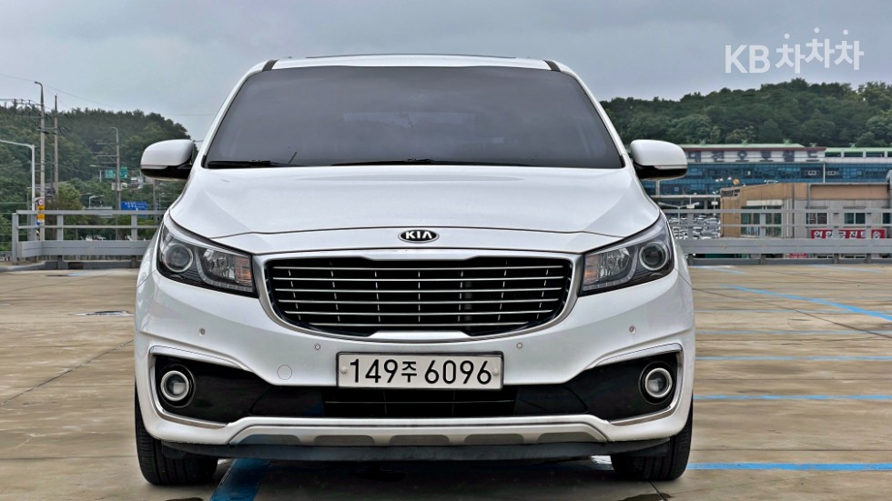 2016 - kia carnival