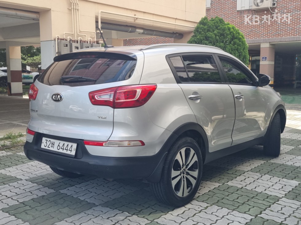 2013 - kia sportage