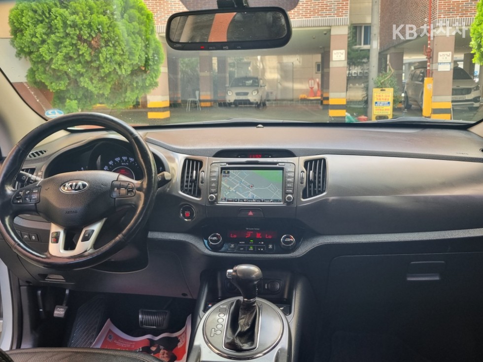 2013 - kia sportage