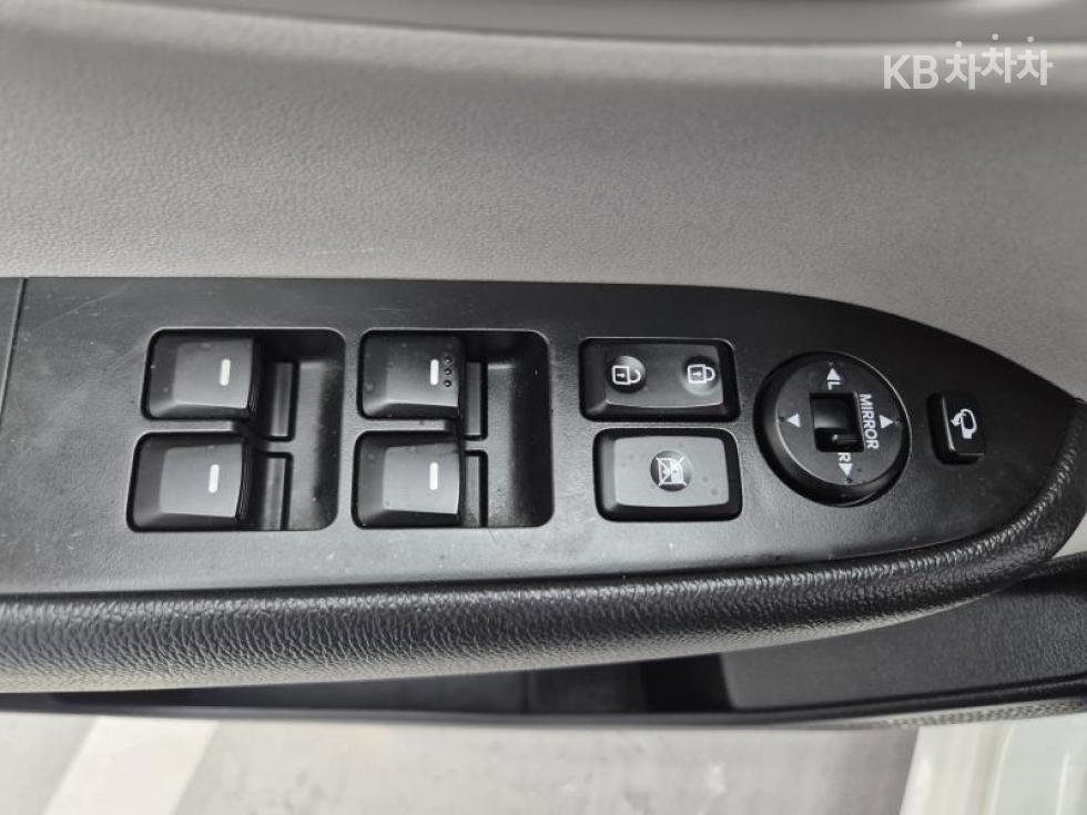 2016 - kia ray-ban