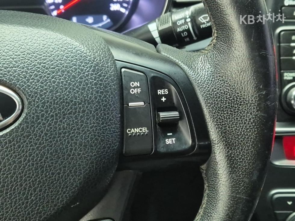 2012 - kia k5