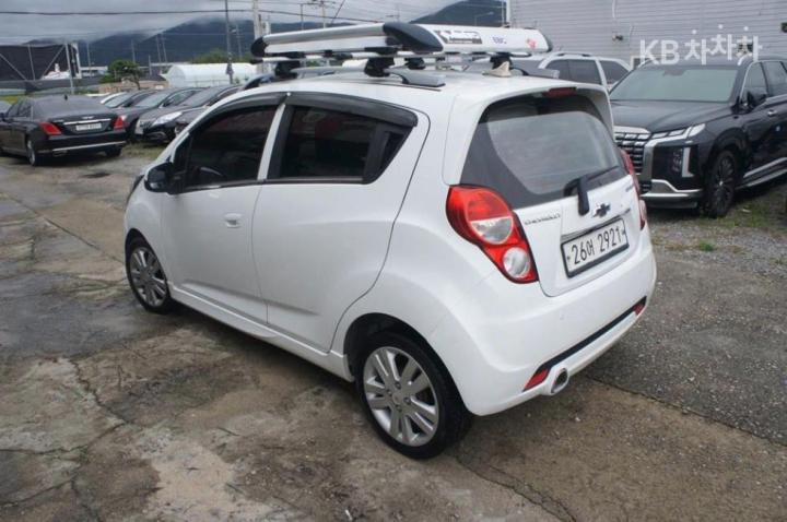 Chevrolet Spark LPGi L Star 7