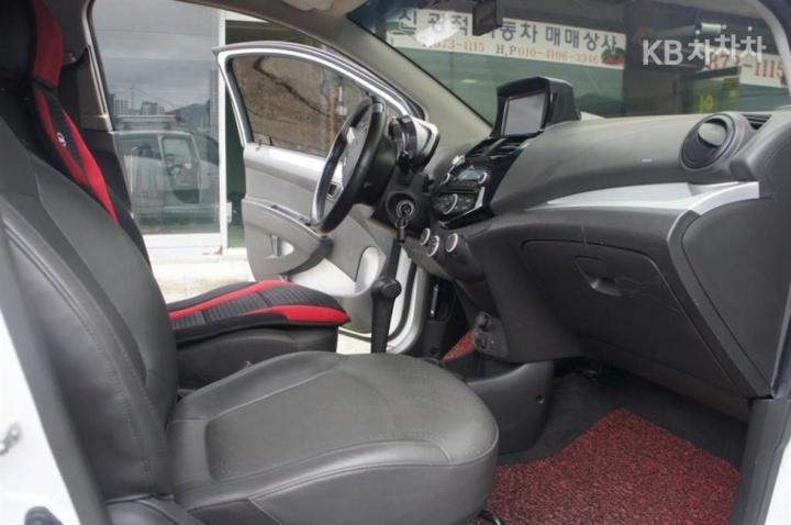 Chevrolet Spark LPGi L Star 9