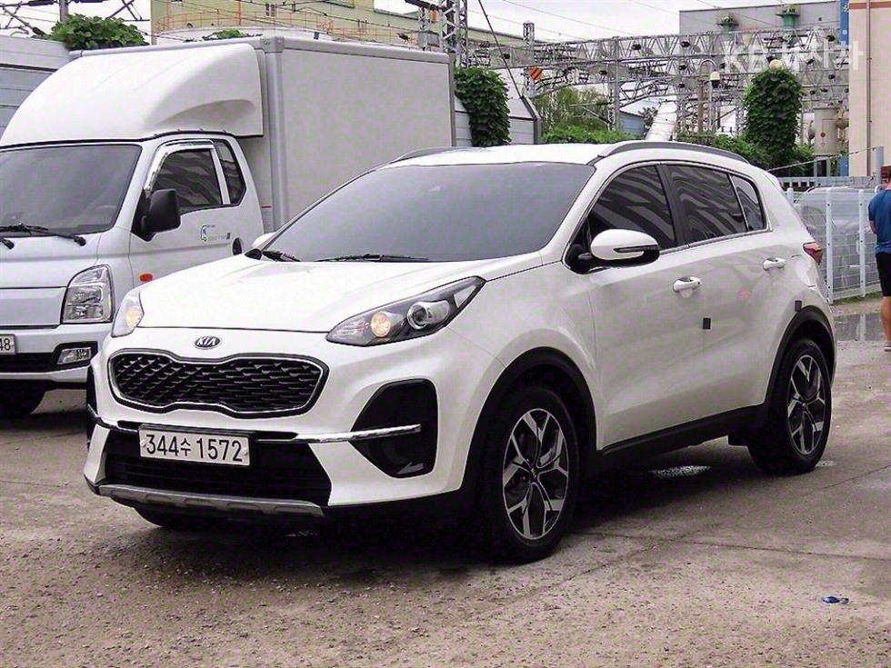 2020 - kia sportage