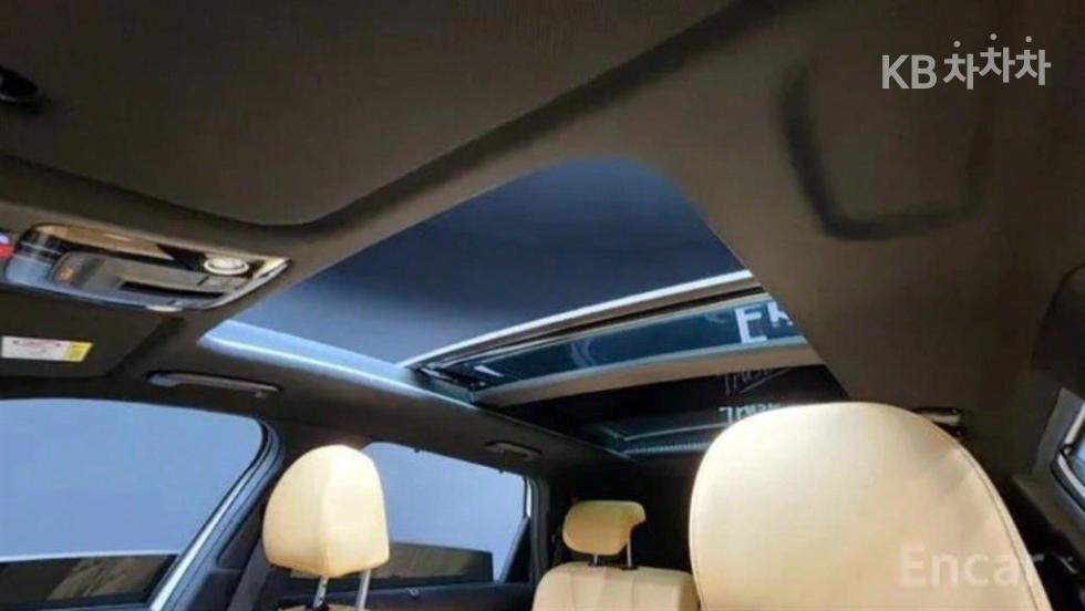 2023 - kia sorento