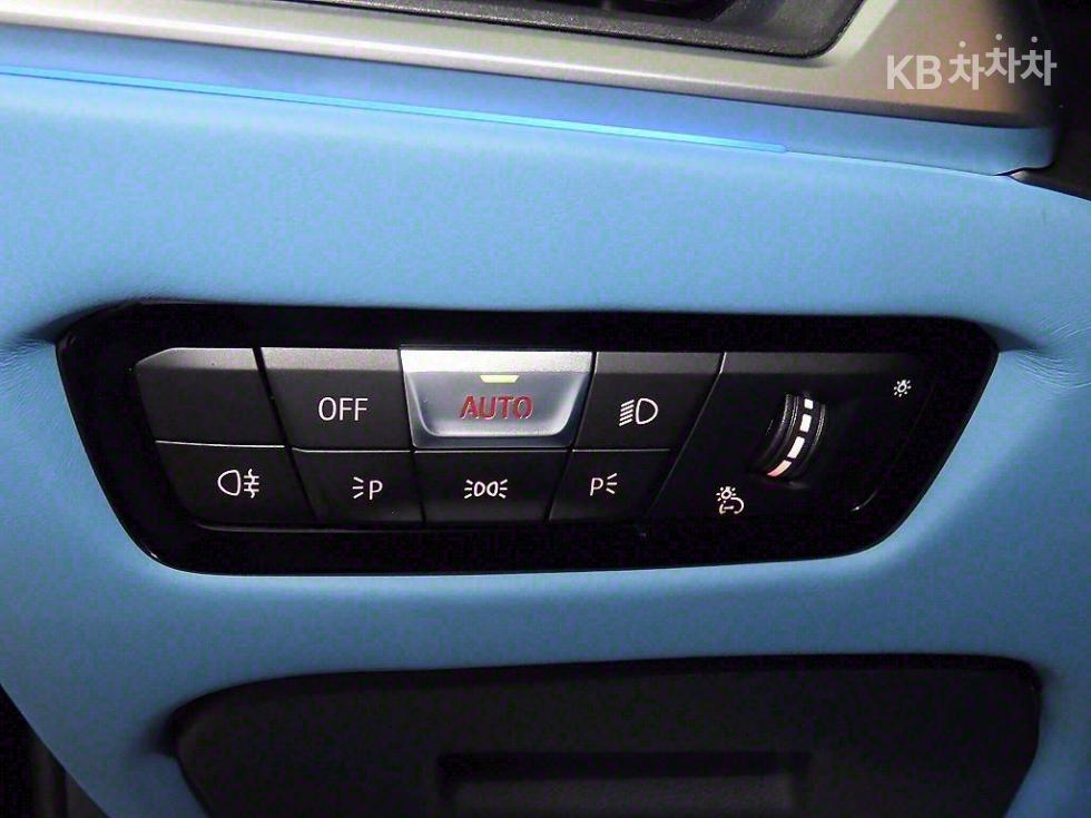 BMW 1M — miniaturë 13