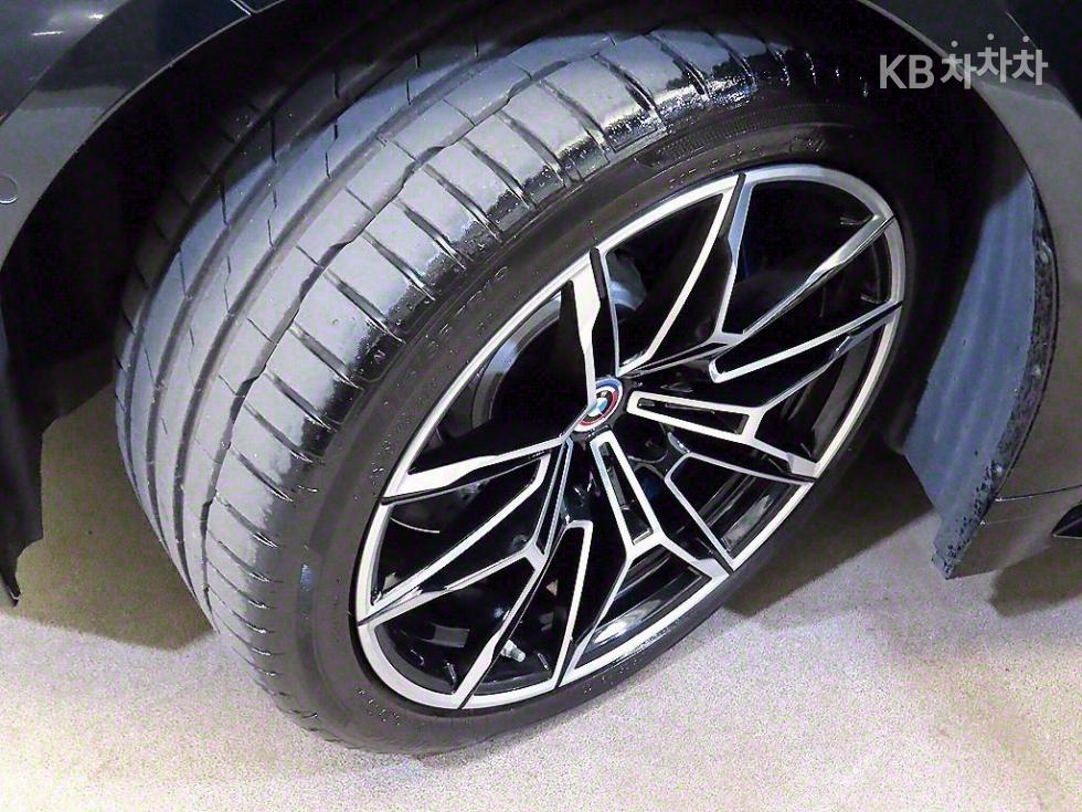 BMW 1M — miniaturë 20