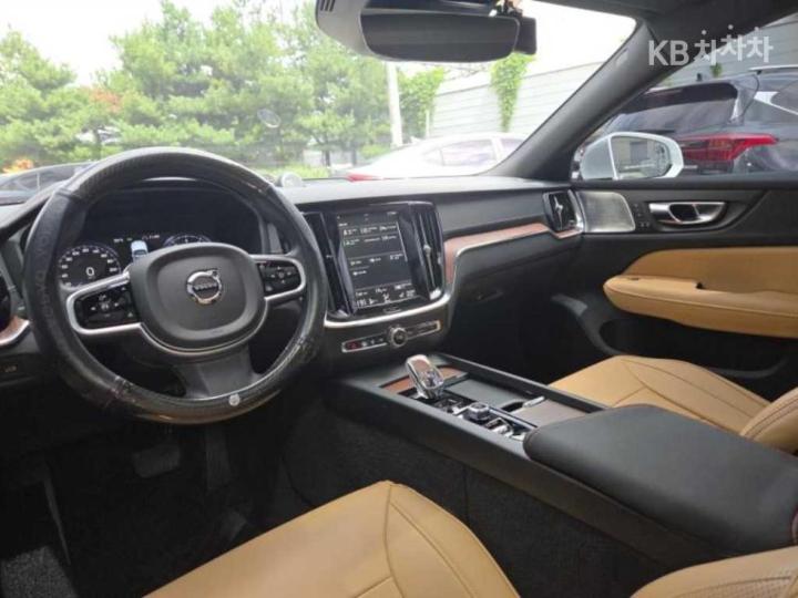 Volvo S60 2.0 B5 Inscription 5