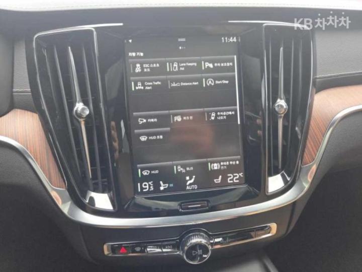 Volvo S60 2.0 B5 Inscription 8