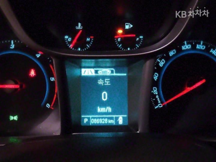 Chevrolet Orlando LTZ Premium 10