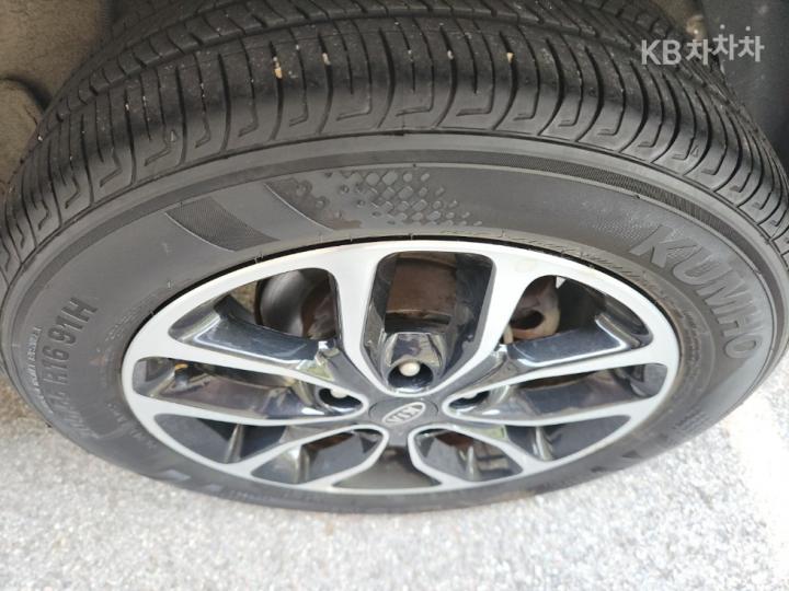 Kia Soul 1.6 2U Premium Type 10