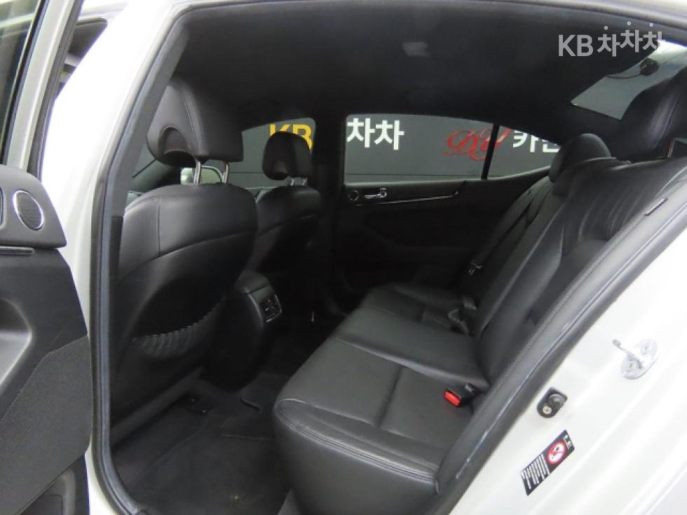 2011 - kia k7