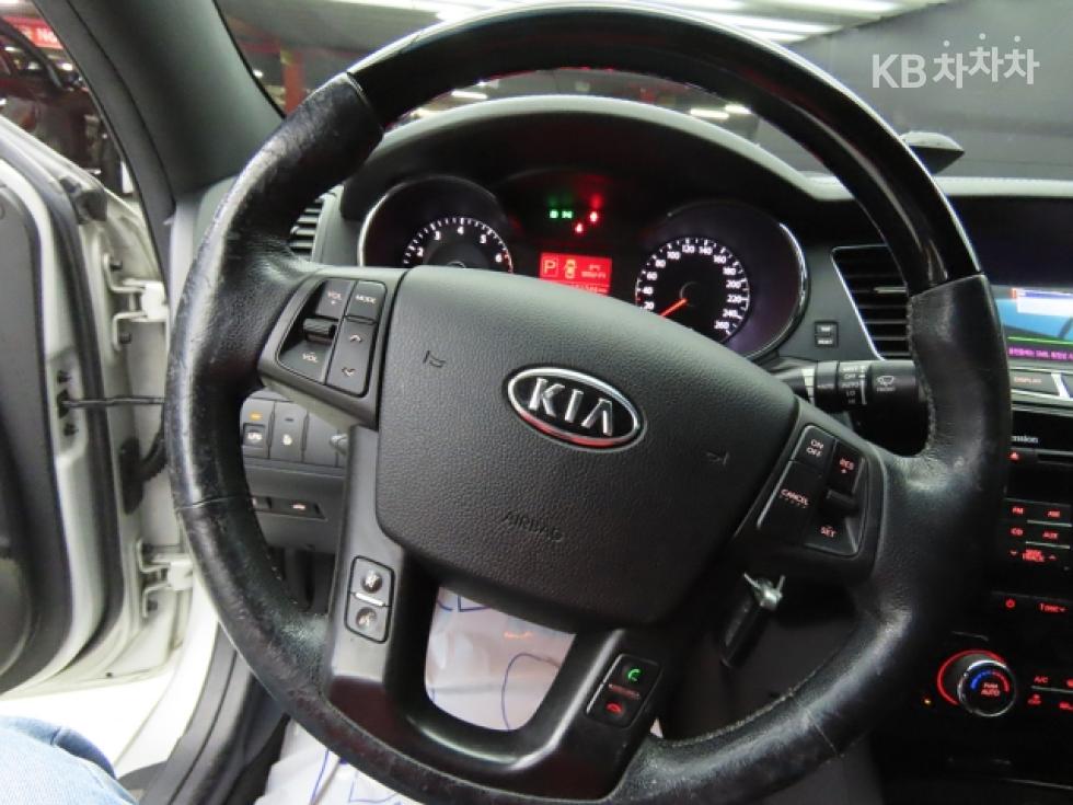 2011 - kia k7