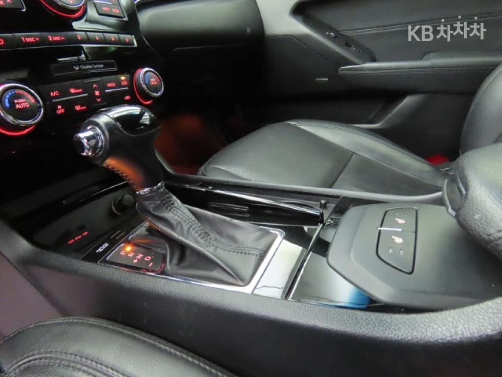 2011 - kia k7