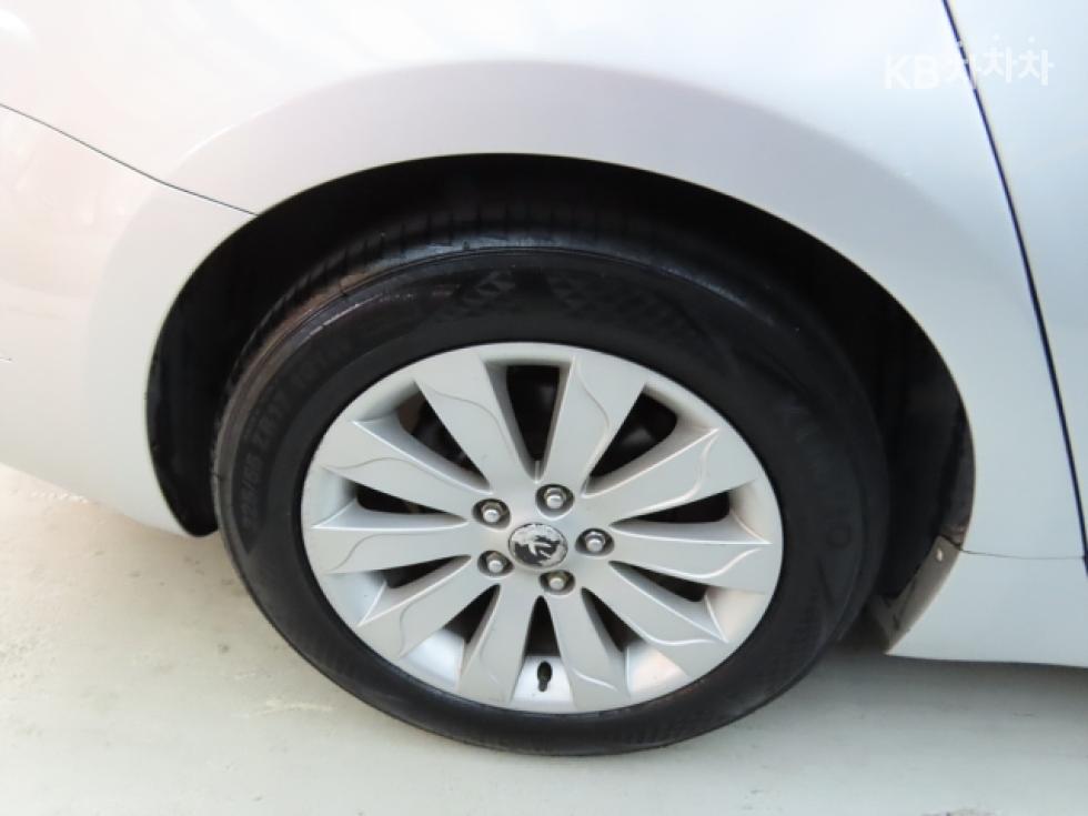 2011 - kia k7