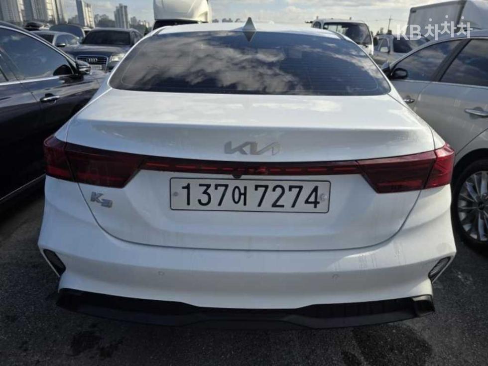 2022 - kia k3