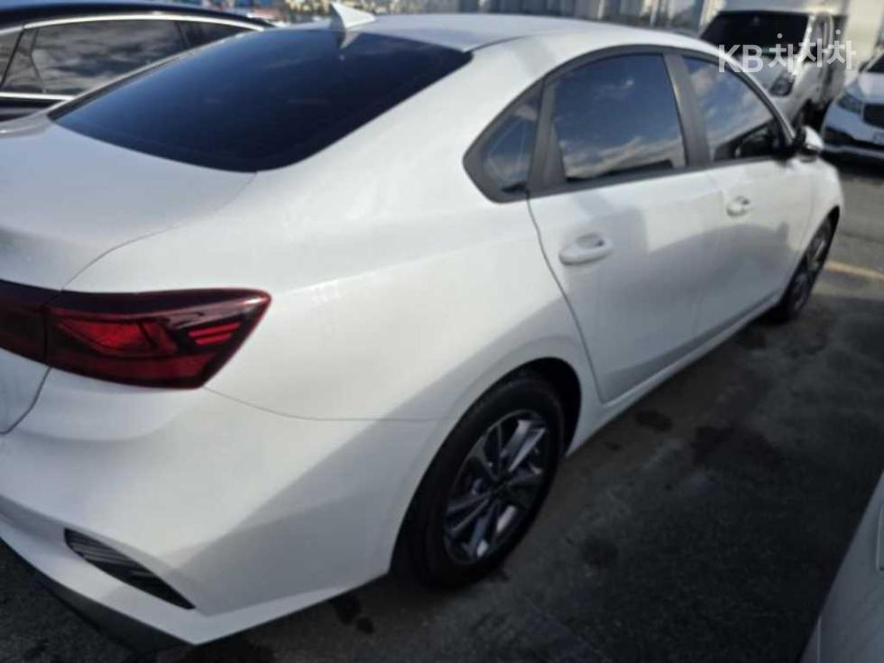 2022 - kia k3