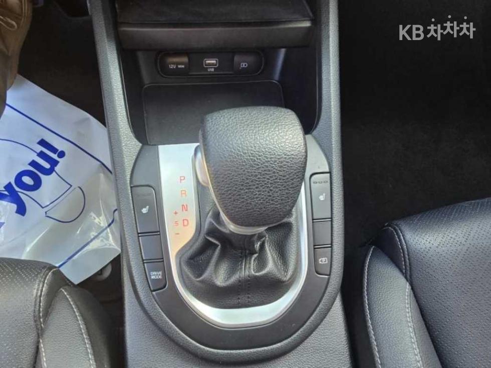 2022 - kia k3