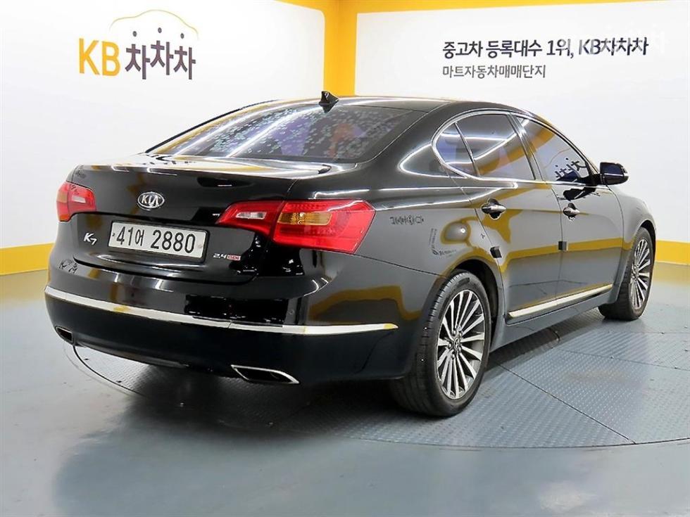 2013 - kia k7