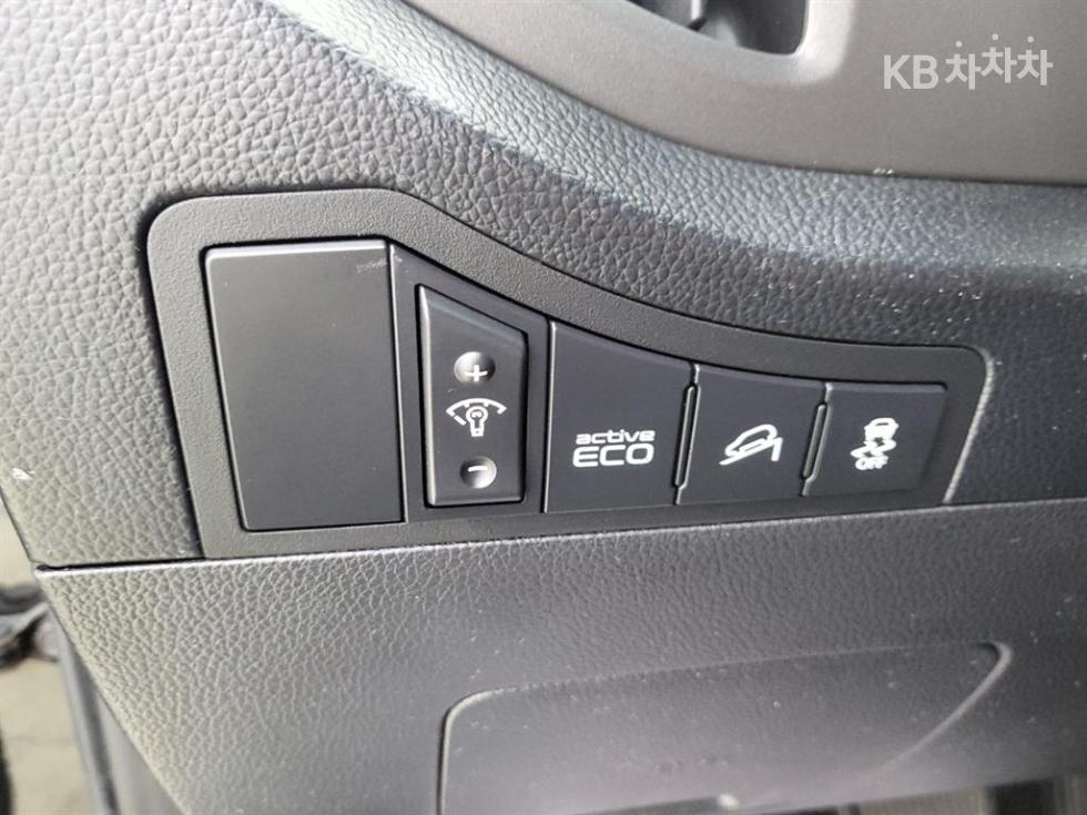 2012 - kia sportage
