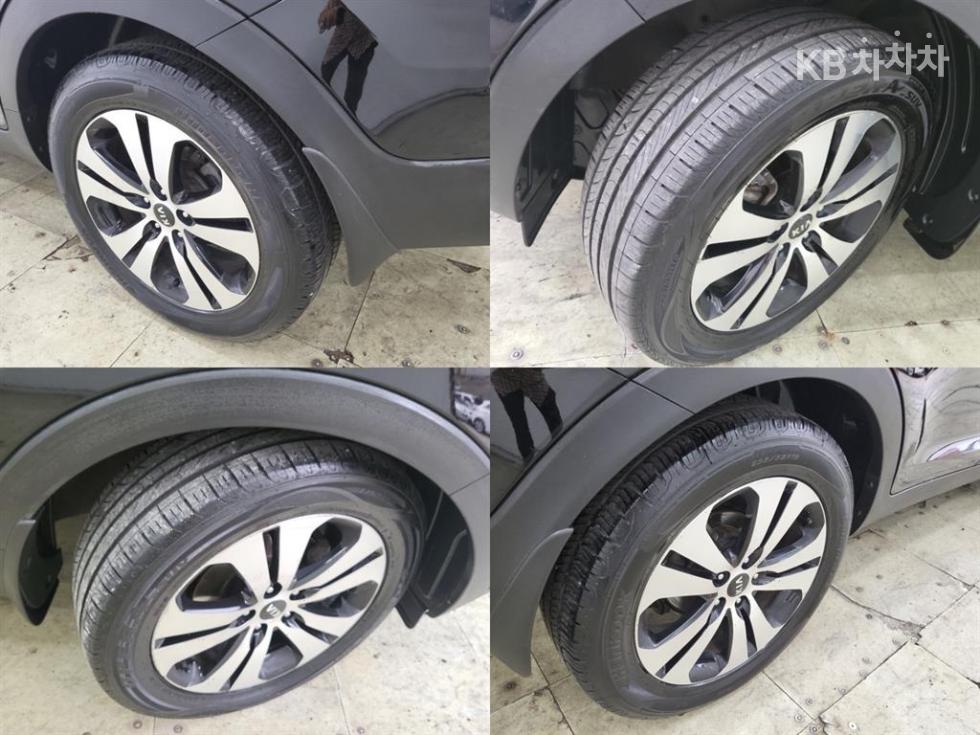 2012 - kia sportage