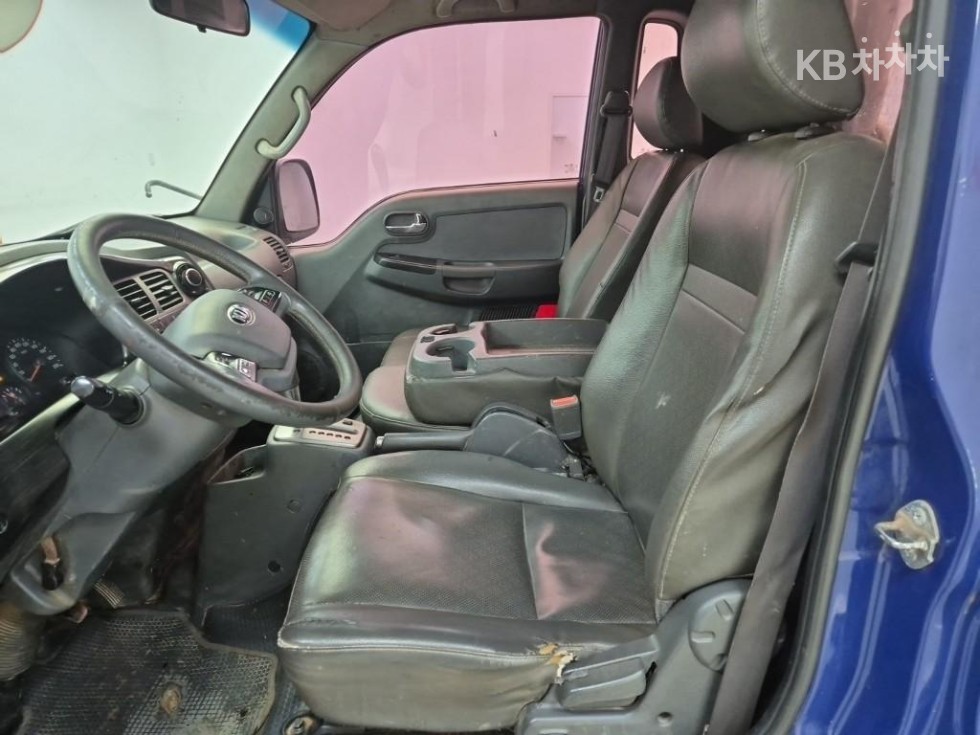 2018 - kia bongo iii
